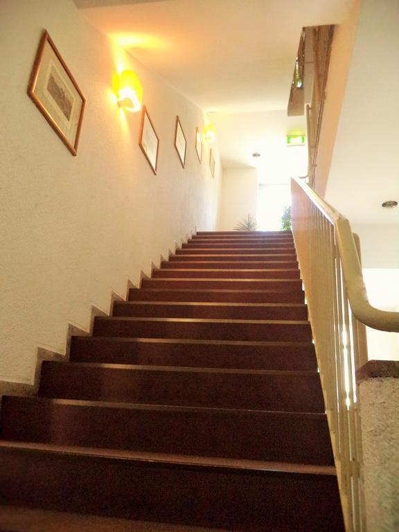 Hotel Ambassador Бон Екстериор снимка