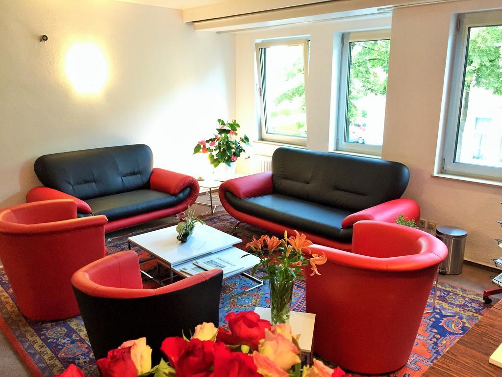 Hotel Ambassador Бон Екстериор снимка